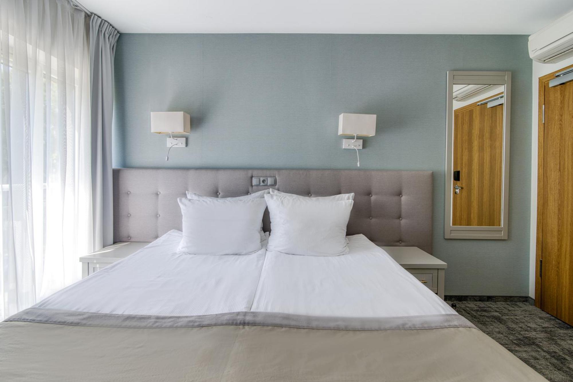 Hotel Aqua - Destigo 3*